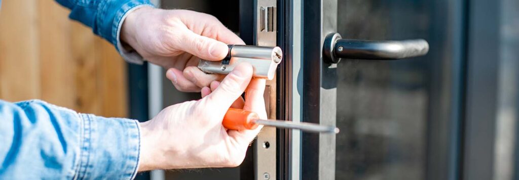 How to Become a Locksmith in Texas